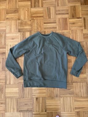 Everlane Olive Crewneck Sweatshirt